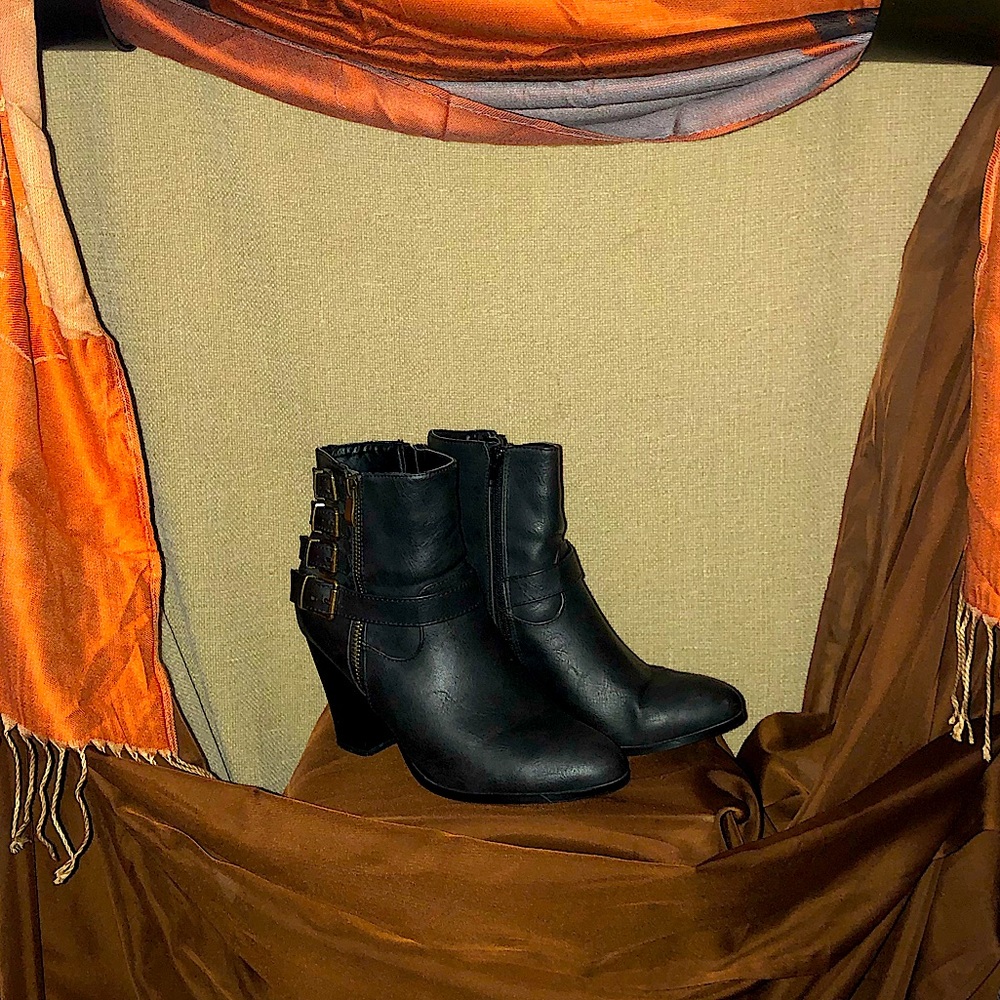 Love those boots!!